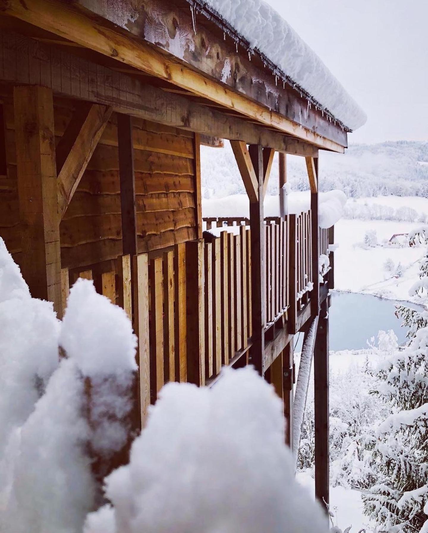 La-Haut Cabanes Perchees La Thuile Kültér fotó